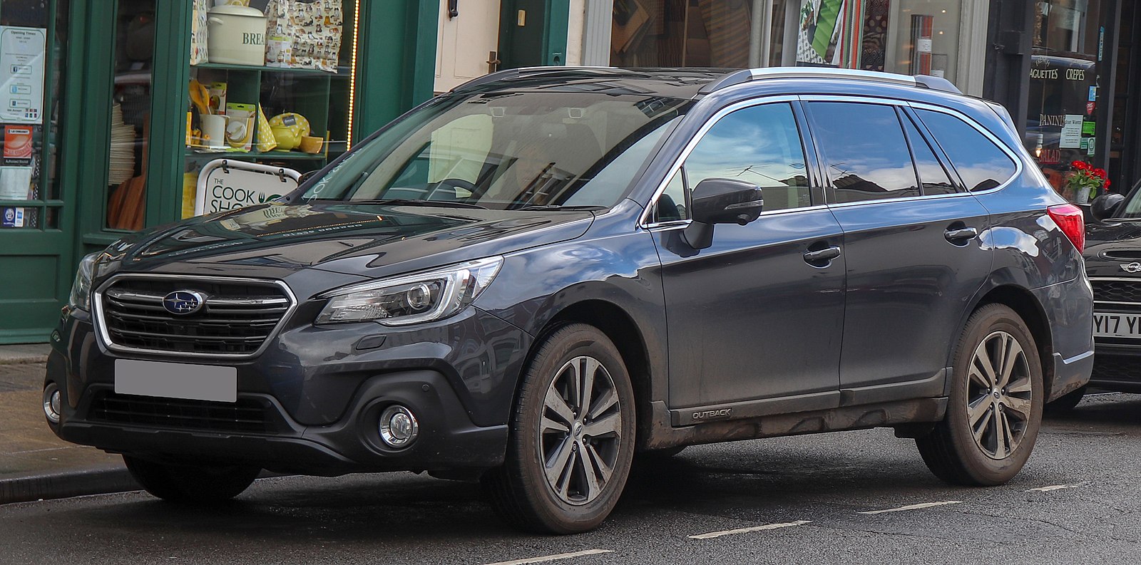 Photo of 2018 Subaru Outback with SE Premium trim level