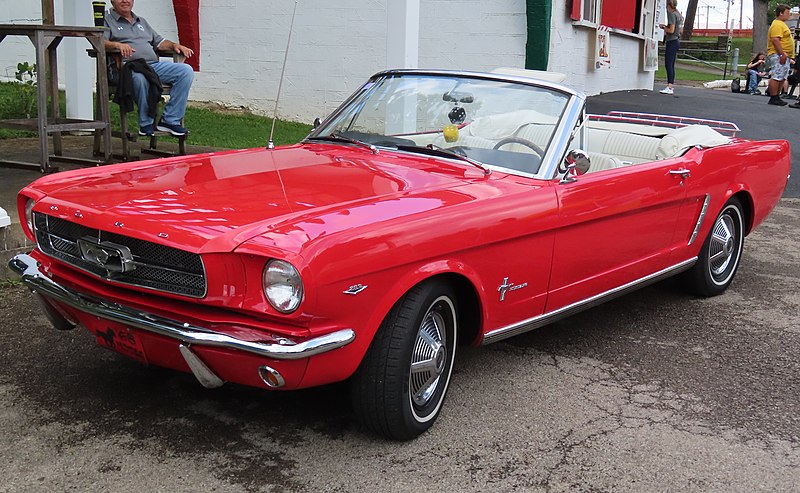 red ford mustang