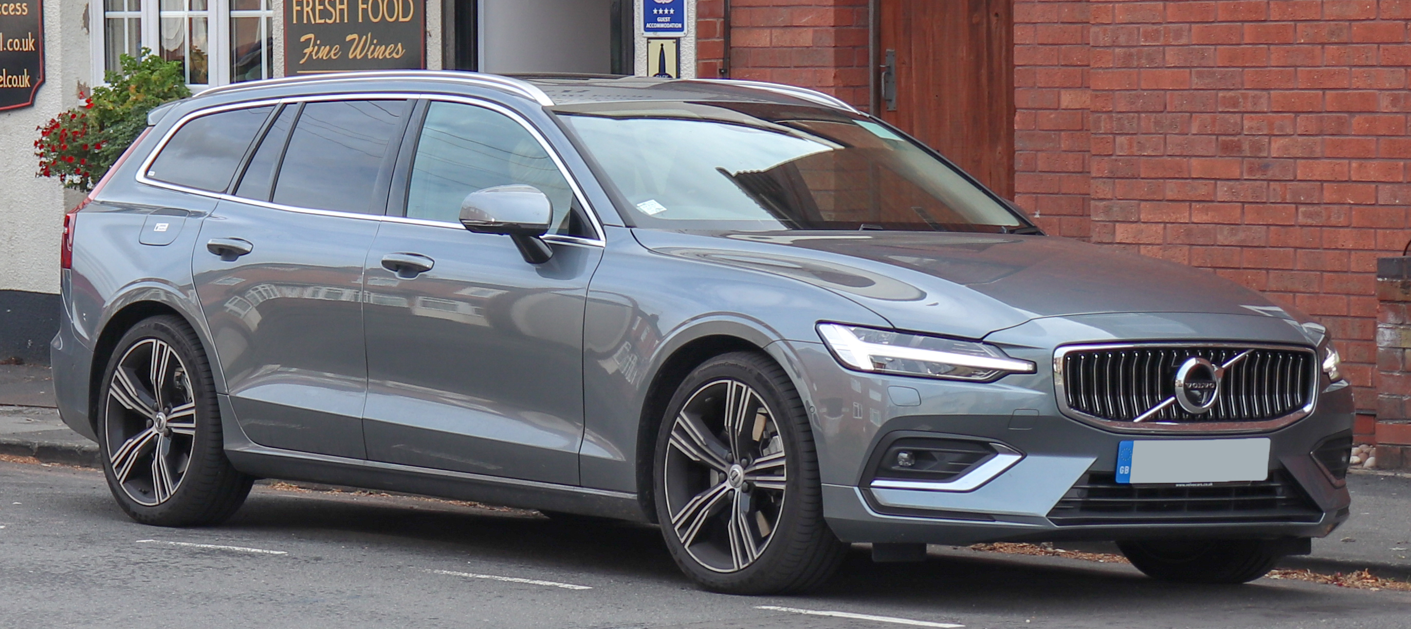 Which Used Year Model of Volvo V60 Is The Best Value?