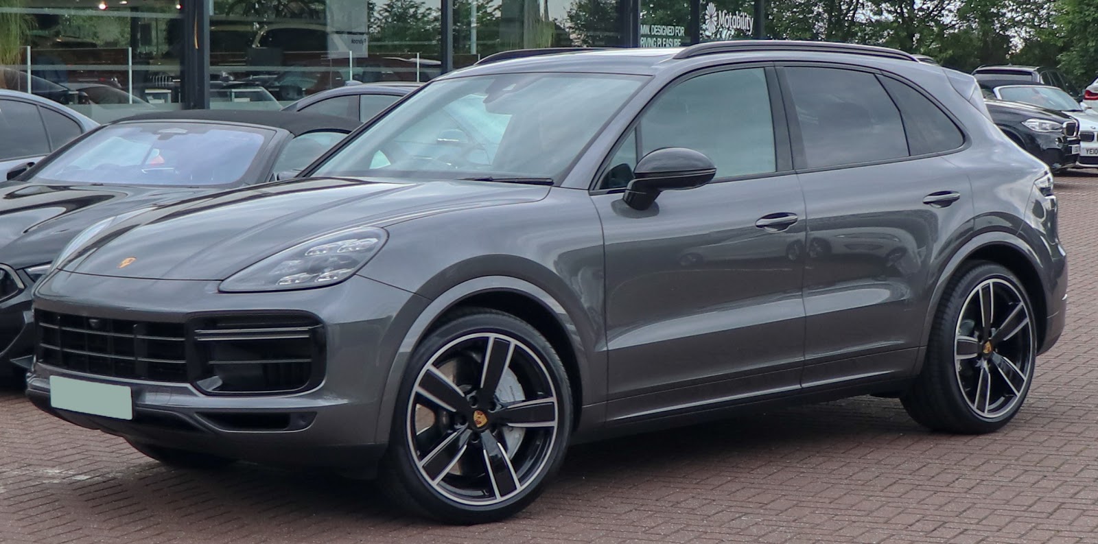 Photo of 2020 Porsche Cayenne