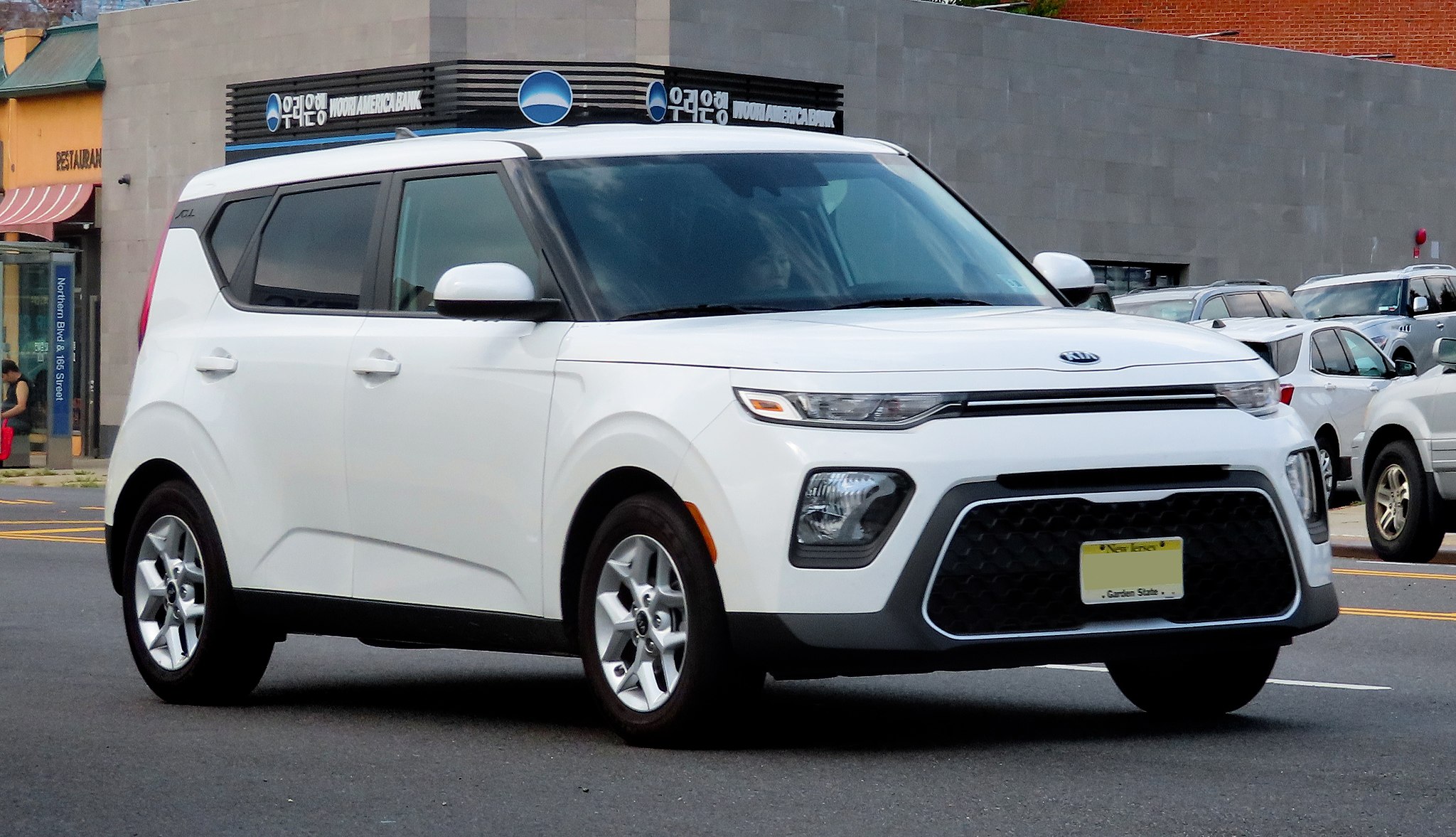 Kia Soul trim levels Feature comparison tables CoPilot