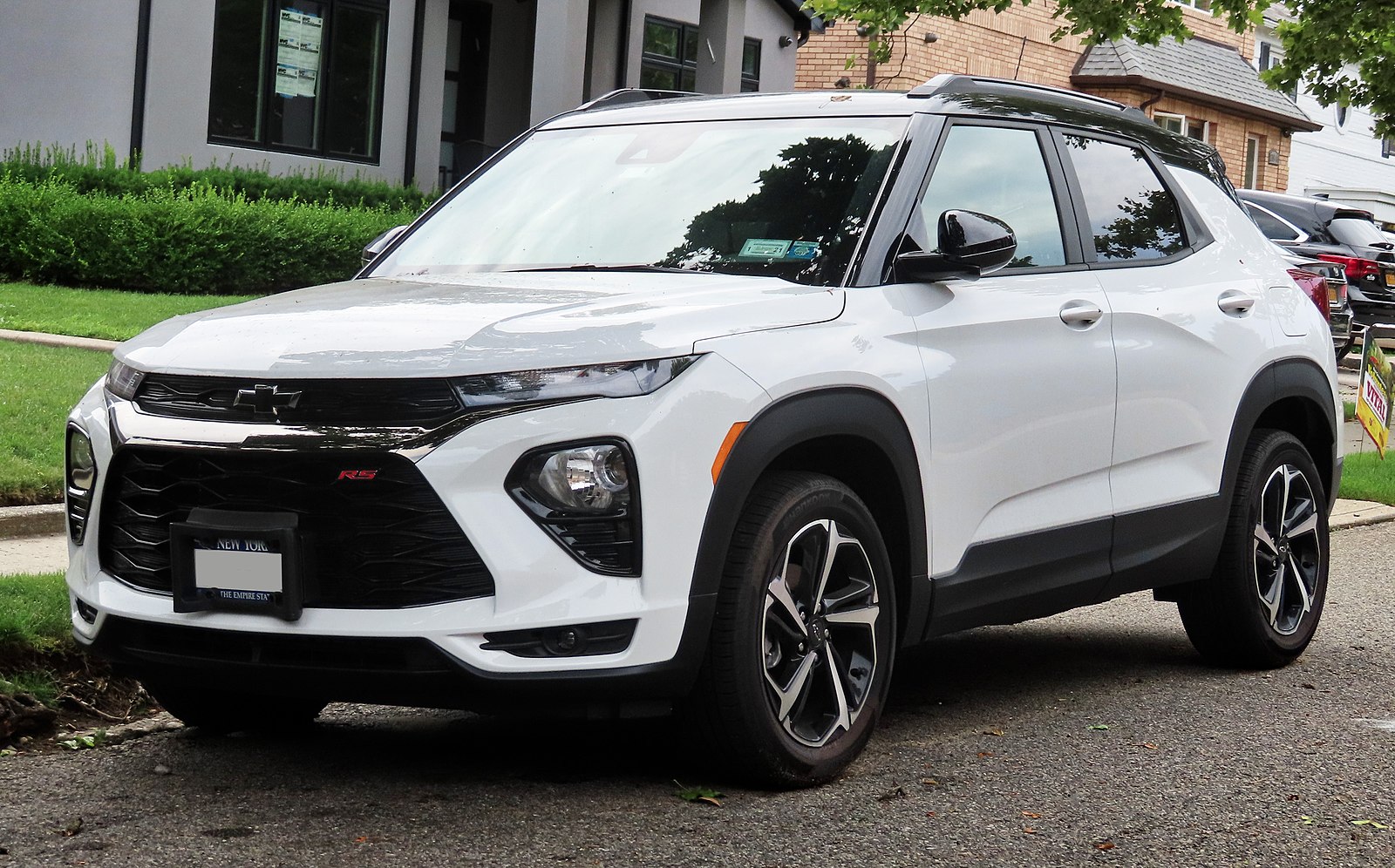 White Chevy Blazer