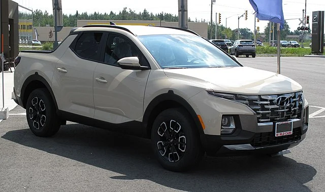 White 2022 Hyundai Santa Cruz