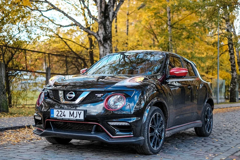 Nissan Juke on a cobblestone street