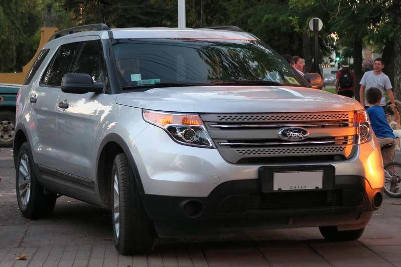 Silver 2015 Ford Explorer