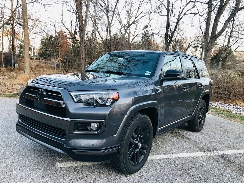 Black Toyota 4Runner