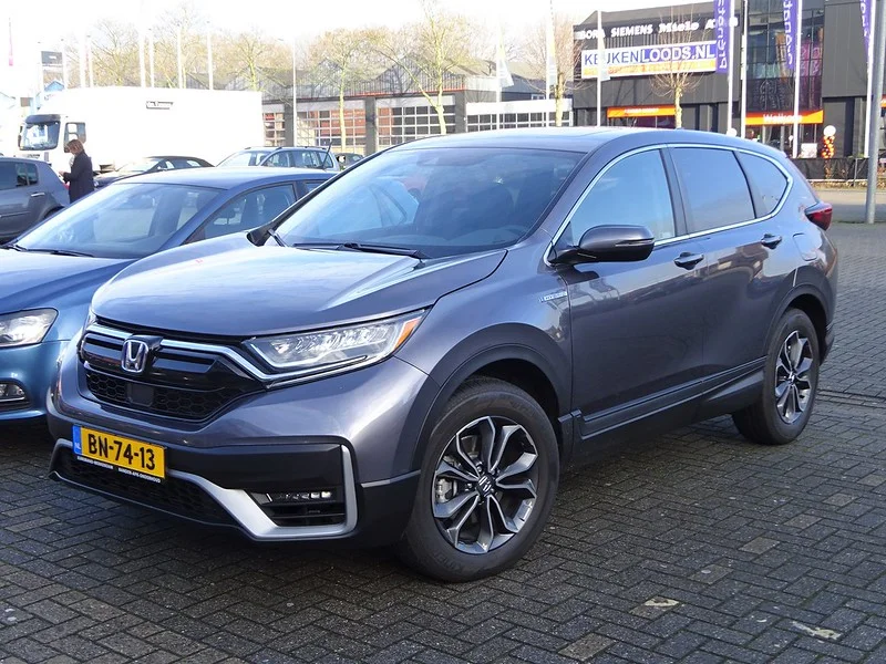 2018 Honda CR-V in a parking lot