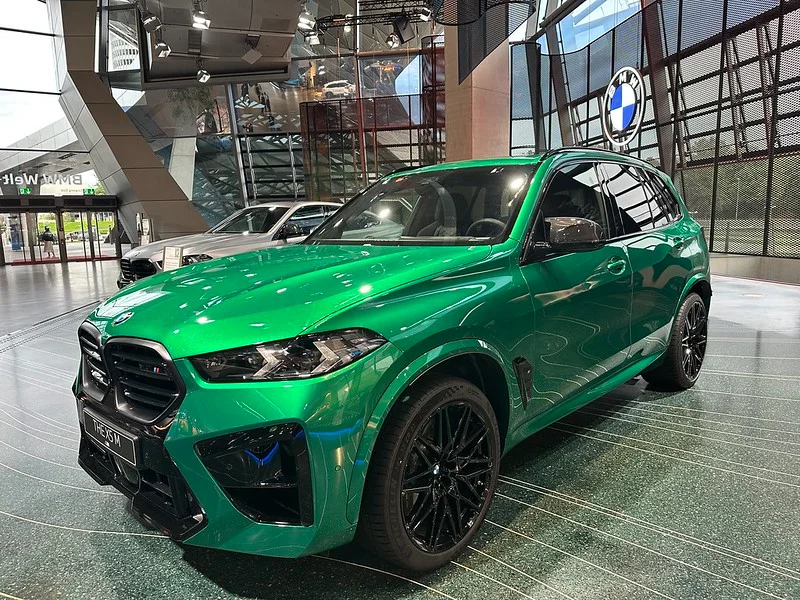 Green 2024 BMW X5