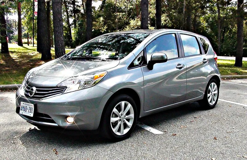 Silver Nissan Versa Note