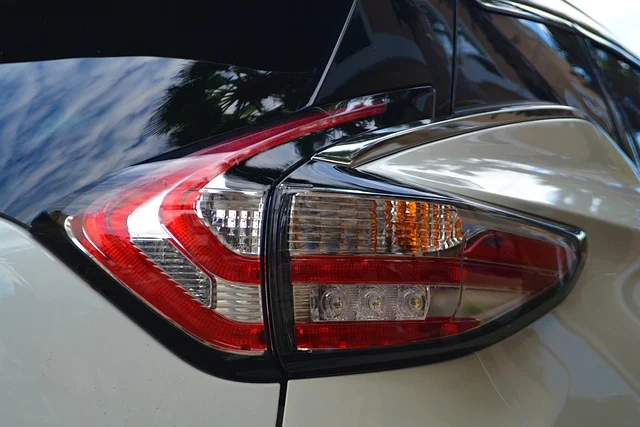 Tailight of a Nissan Murano