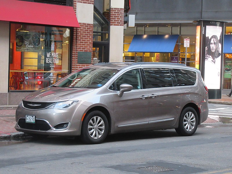 grey Chrysler Pacifica