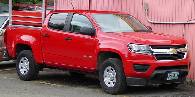 Red Chevrolet Colorado