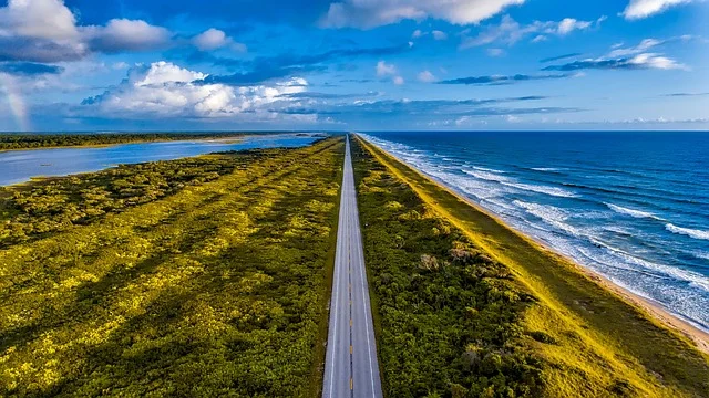 Florida road next to the ocean