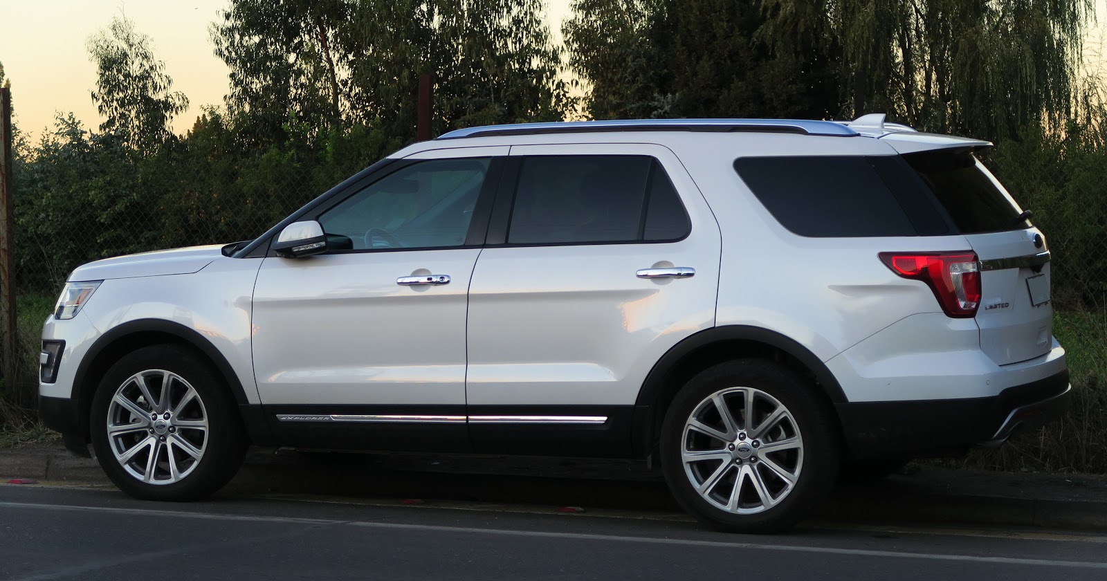 Photo of 2017 Ford Explorer