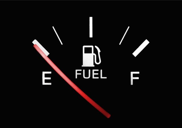 gas gauge on a car