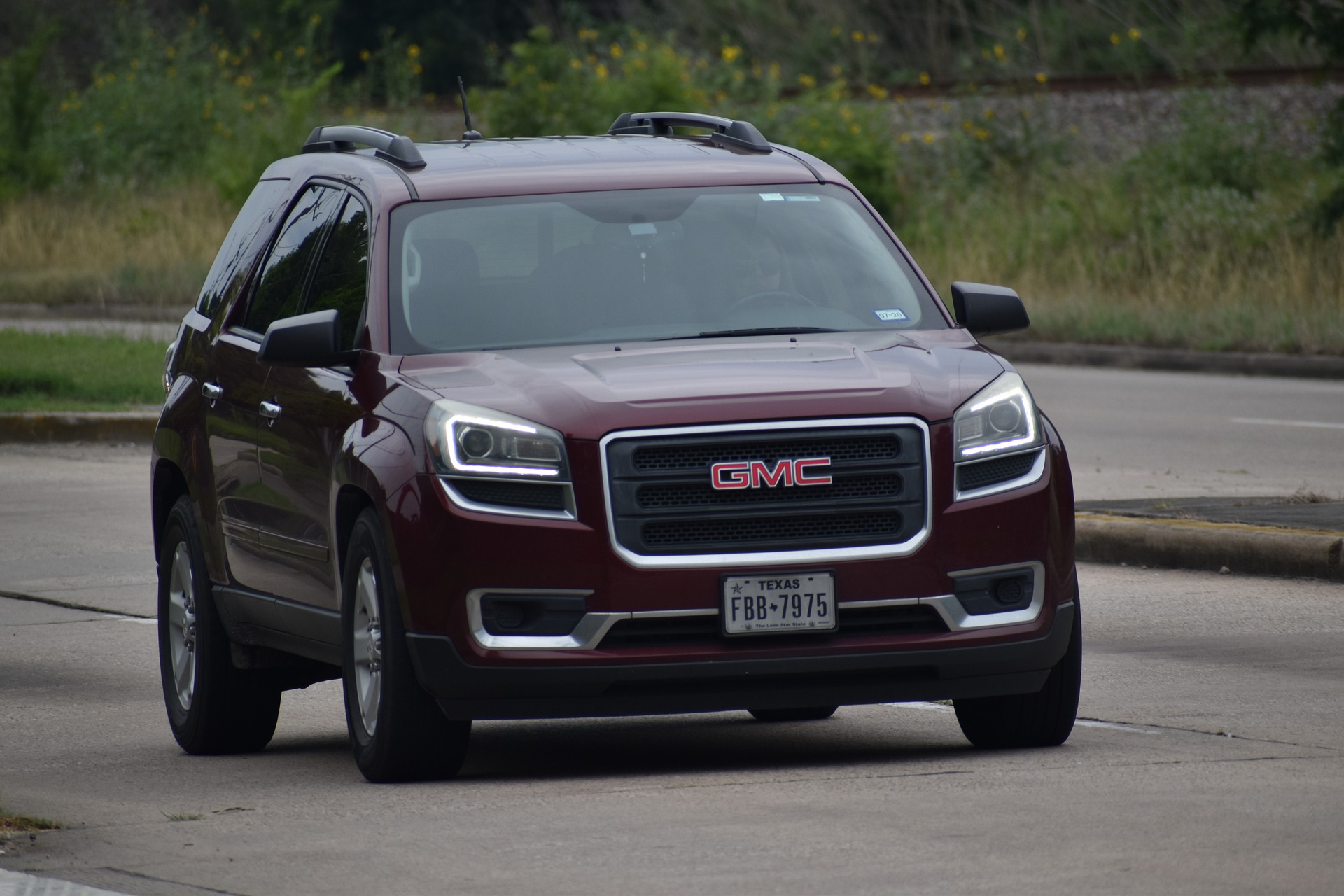 maroon GMC Acadia