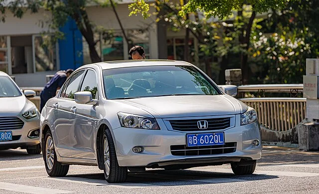 silver honda accord