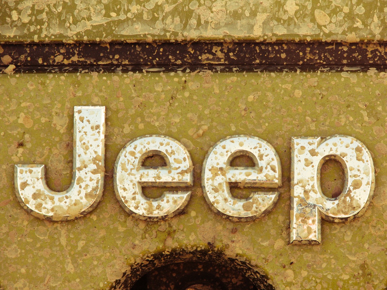 dirty jeep wrangler logo
