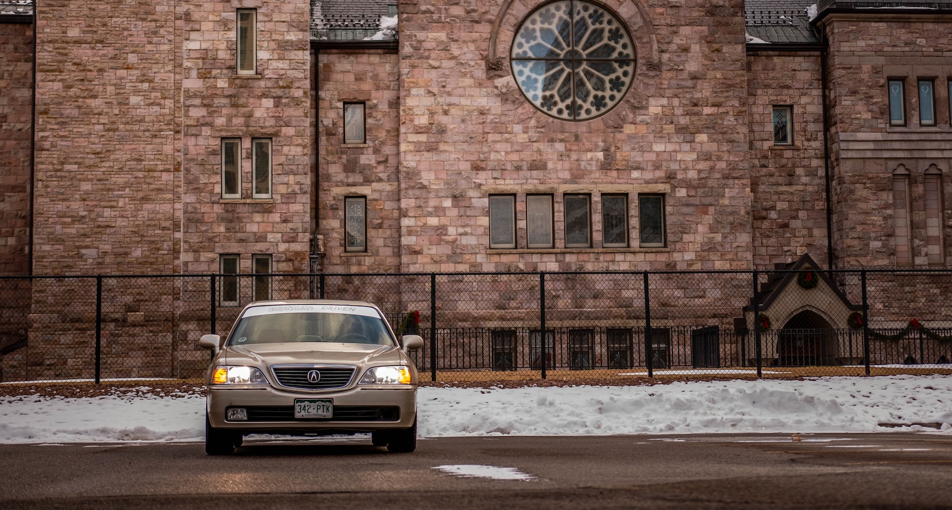 beige acura mdx