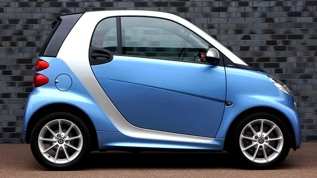 blue smart car