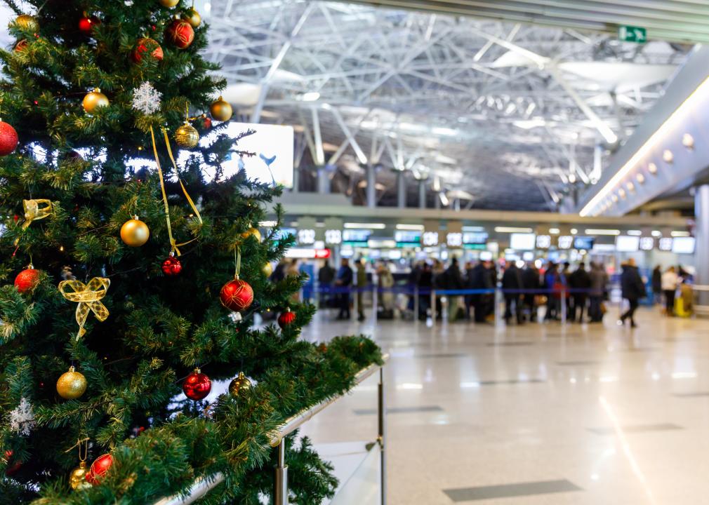 christmas tree in airport