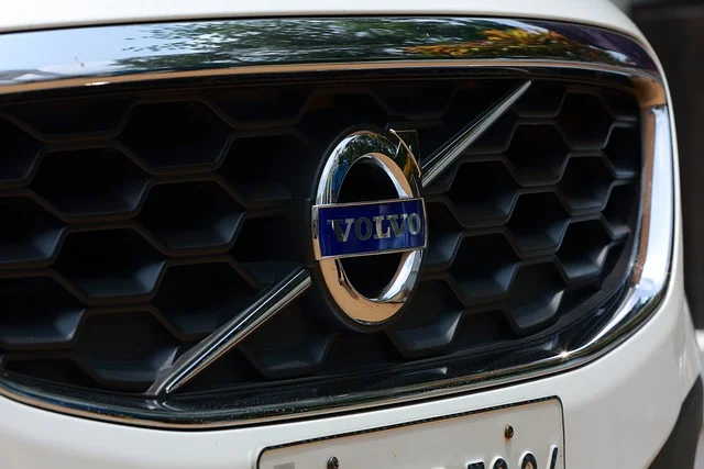 Volvo emblem